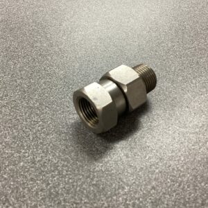 SWIVEL SS 3/8MPTX3/8FPT
