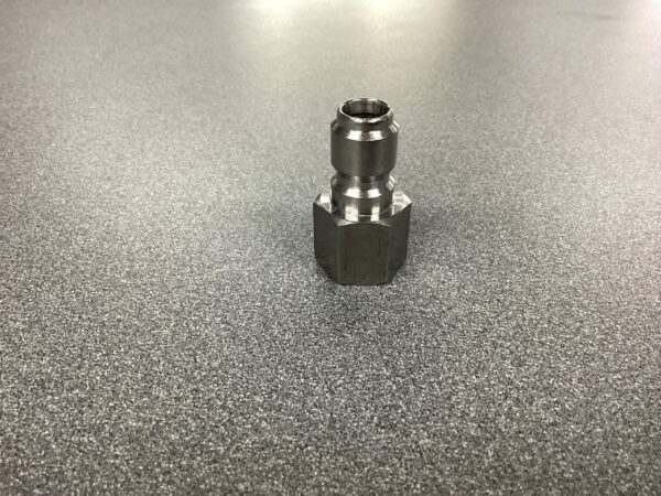 QCPLUGSS3/8FPT